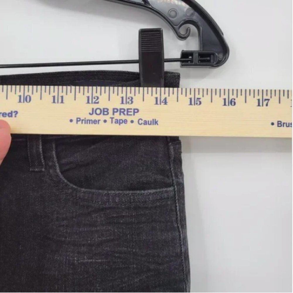 NYDJ Women Black High Rise Crop Denim Jeans Size 6 - Picture 8 of 11